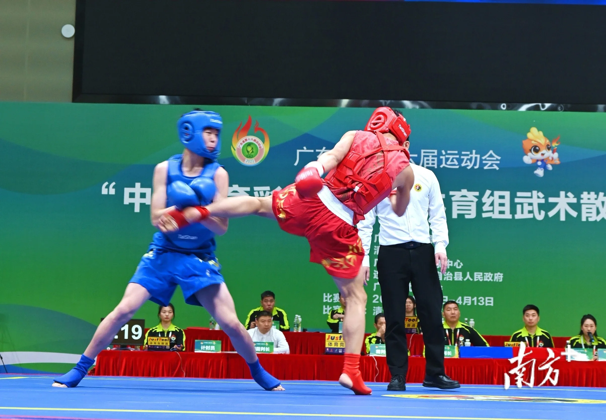 ayx-战术调整引发热议！，Karsa在阿森纳比赛中锐不可当上演精彩一战的简单介绍