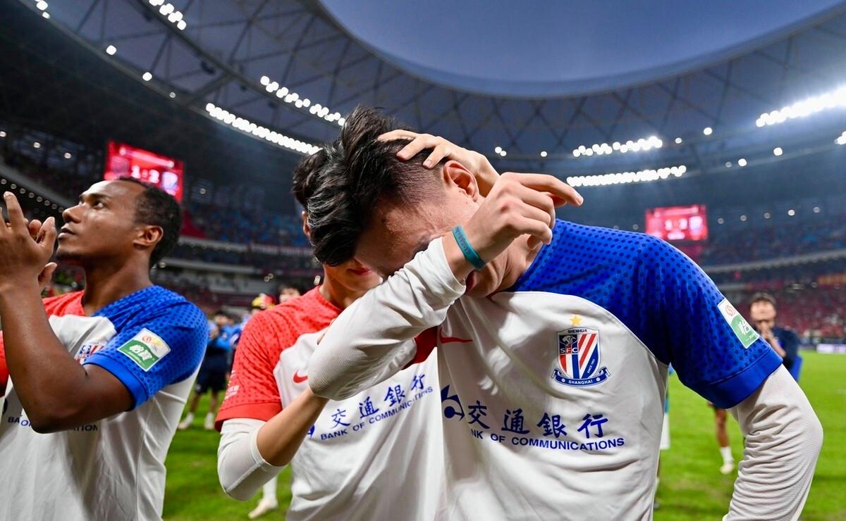 ayx-包含清晨塞维利亚备战中超；强势反弹细节曝光；气氛紧张；赛程密集仍需轮换的词条